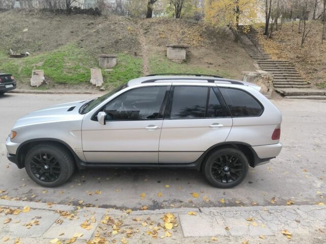 Серый БМВ Х5, объемом двигателя 2.9 л и пробегом 440 тыс. км за 9100 $, фото 2 на Automoto.ua