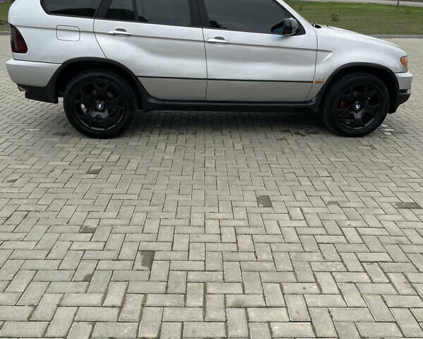 Серый БМВ Х5, объемом двигателя 3 л и пробегом 371 тыс. км за 7499 $, фото 9 на Automoto.ua