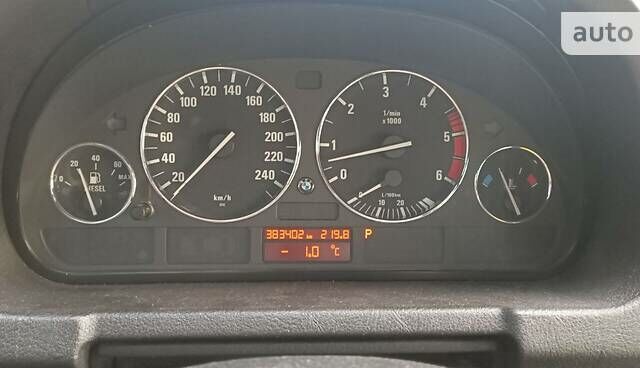 Серый БМВ Х5, объемом двигателя 3 л и пробегом 380 тыс. км за 10600 $, фото 39 на Automoto.ua