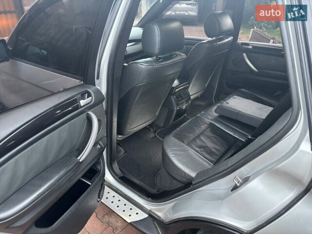 Серый БМВ Х5, объемом двигателя 2.99 л и пробегом 472 тыс. км за 7400 $, фото 12 на Automoto.ua
