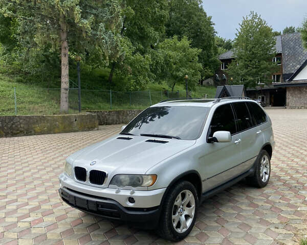 Серый БМВ Х5, объемом двигателя 3 л и пробегом 280 тыс. км за 6600 $, фото 2 на Automoto.ua