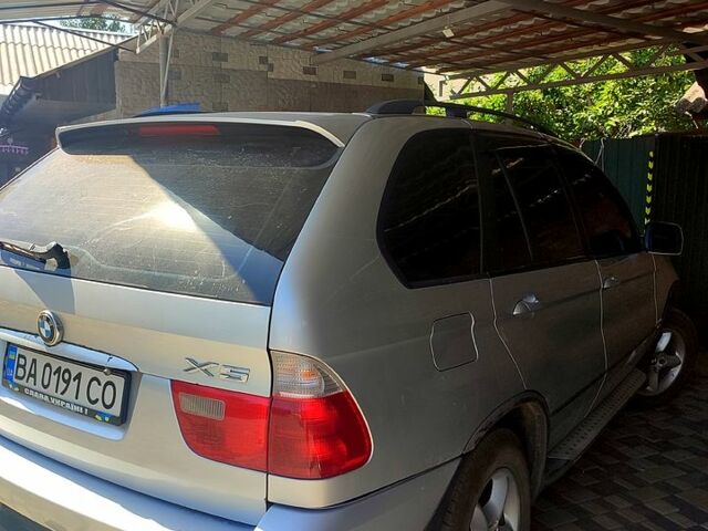 Серый БМВ Х5, объемом двигателя 3 л и пробегом 450 тыс. км за 8100 $, фото 4 на Automoto.ua