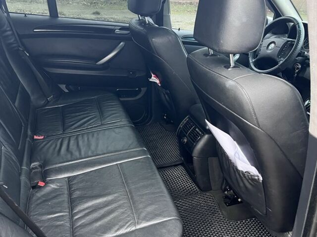 Сірий БМВ Х5, об'ємом двигуна 3 л та пробігом 377 тис. км за 4500 $, фото 7 на Automoto.ua