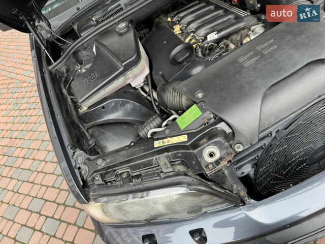 Серый БМВ Х5, объемом двигателя 2.93 л и пробегом 456 тыс. км за 8450 $, фото 179 на Automoto.ua