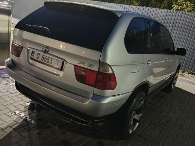 Сірий БМВ Х5, об'ємом двигуна 3 л та пробігом 350 тис. км за 9800 $, фото 6 на Automoto.ua