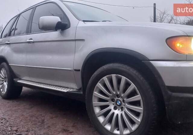 Сірий БМВ Х5, об'ємом двигуна 2.93 л та пробігом 380 тис. км за 8100 $, фото 3 на Automoto.ua