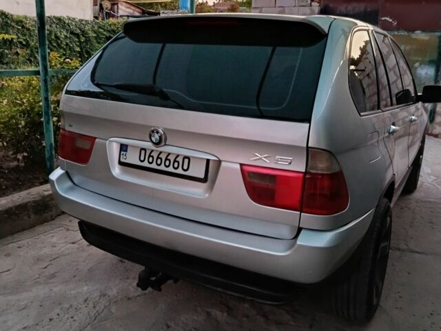 Сірий БМВ Х5, об'ємом двигуна 3 л та пробігом 350 тис. км за 9800 $, фото 5 на Automoto.ua
