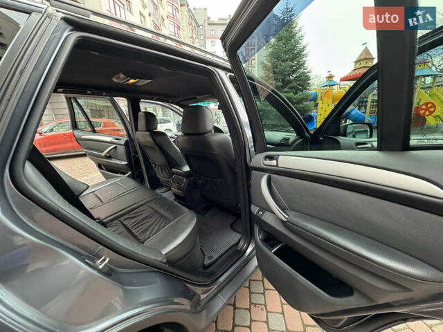 Серый БМВ Х5, объемом двигателя 2.93 л и пробегом 456 тыс. км за 8450 $, фото 159 на Automoto.ua