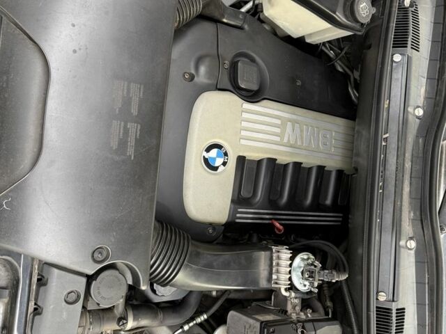 Серый БМВ Х5, объемом двигателя 2.9 л и пробегом 252 тыс. км за 10500 $, фото 6 на Automoto.ua