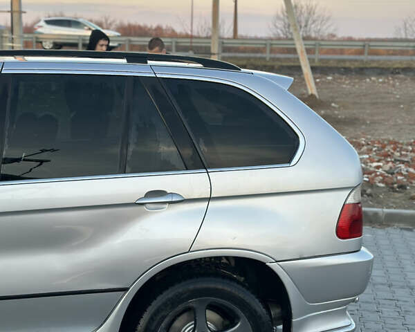 Сірий БМВ Х5, об'ємом двигуна 4.4 л та пробігом 490 тис. км за 7200 $, фото 10 на Automoto.ua