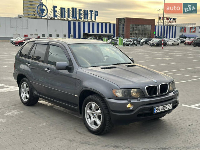 Серый БМВ Х5, объемом двигателя 3 л и пробегом 309 тыс. км за 8800 $, фото 14 на Automoto.ua