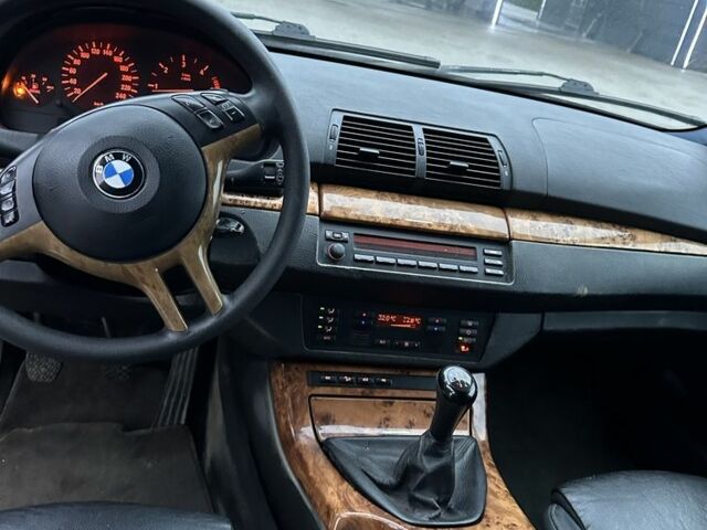 Сірий БМВ Х5, об'ємом двигуна 0 л та пробігом 390 тис. км за 3695 $, фото 5 на Automoto.ua