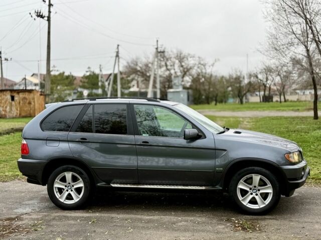 Серый БМВ Х5, объемом двигателя 3 л и пробегом 413 тыс. км за 5500 $, фото 3 на Automoto.ua