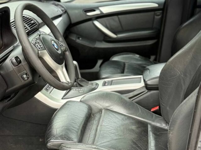 Серый БМВ Х5, объемом двигателя 2.9 л и пробегом 254 тыс. км за 7200 $, фото 5 на Automoto.ua