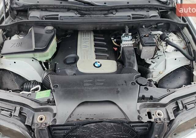 Сірий БМВ Х5, об'ємом двигуна 2.9 л та пробігом 349 тис. км за 8700 $, фото 3 на Automoto.ua