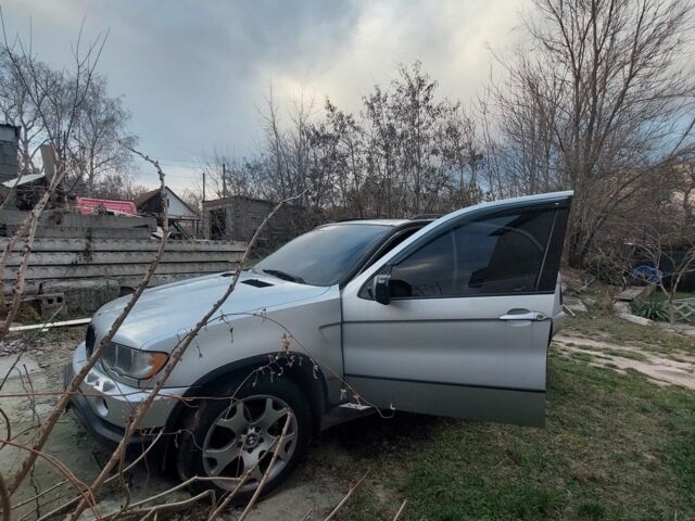 Сірий БМВ Х5, об'ємом двигуна 4 л та пробігом 200 тис. км за 9000 $, фото 9 на Automoto.ua