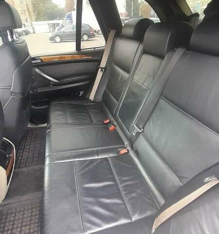 Серый БМВ Х5, объемом двигателя 2.93 л и пробегом 400 тыс. км за 8900 $, фото 3 на Automoto.ua