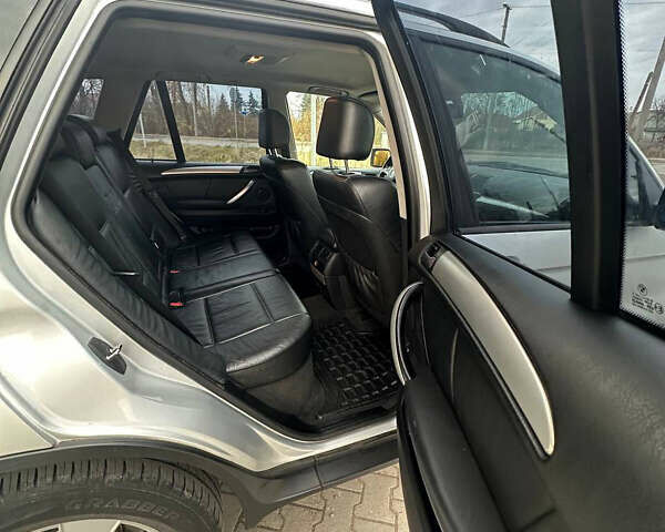 Сірий БМВ Х5, об'ємом двигуна 3 л та пробігом 300 тис. км за 5400 $, фото 11 на Automoto.ua