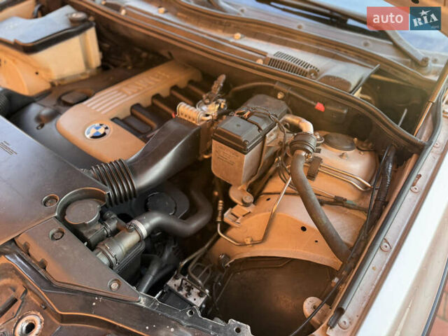 Серый БМВ Х5, объемом двигателя 2.93 л и пробегом 256 тыс. км за 10999 $, фото 8 на Automoto.ua