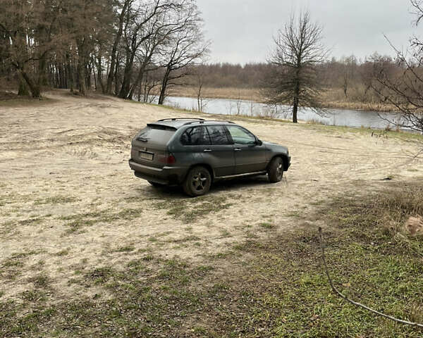 Серый БМВ Х5, объемом двигателя 2.93 л и пробегом 450 тыс. км за 10000 $, фото 29 на Automoto.ua