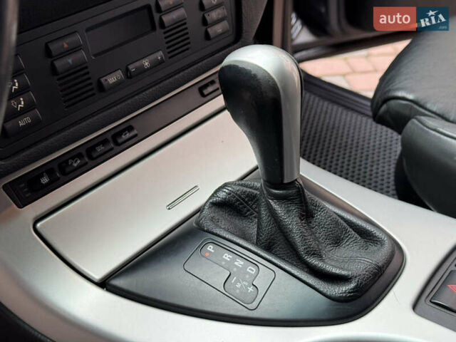 Серый БМВ Х5, объемом двигателя 2.93 л и пробегом 456 тыс. км за 8450 $, фото 94 на Automoto.ua