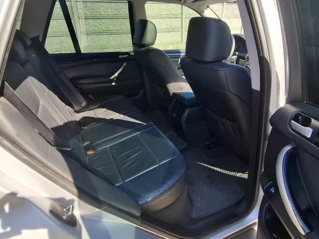 Серый БМВ Х5, объемом двигателя 2.9 л и пробегом 390 тыс. км за 10000 $, фото 12 на Automoto.ua