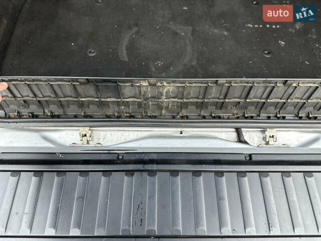 Серый БМВ Х5, объемом двигателя 2.93 л и пробегом 435 тыс. км за 8000 $, фото 21 на Automoto.ua