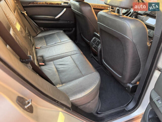 Серый БМВ Х5, объемом двигателя 2.93 л и пробегом 256 тыс. км за 10999 $, фото 15 на Automoto.ua