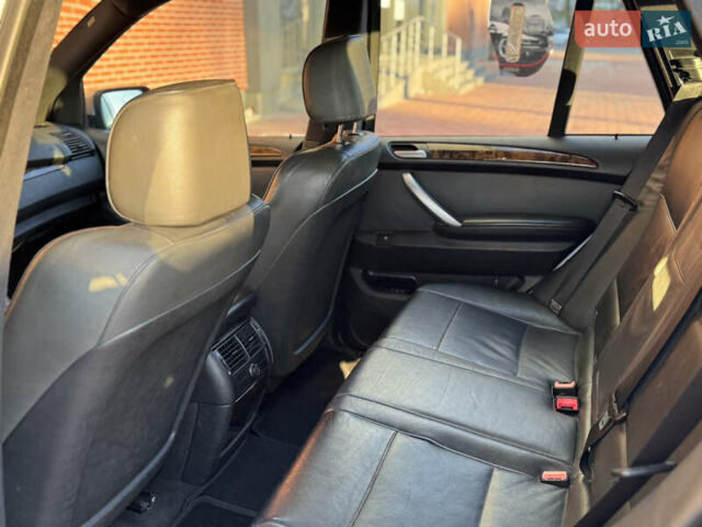 Серый БМВ Х5, объемом двигателя 2.93 л и пробегом 256 тыс. км за 10999 $, фото 14 на Automoto.ua