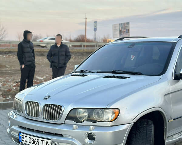 Сірий БМВ Х5, об'ємом двигуна 4.4 л та пробігом 490 тис. км за 7200 $, фото 13 на Automoto.ua