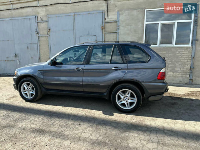 Серый БМВ Х5, объемом двигателя 3 л и пробегом 394 тыс. км за 8500 $, фото 21 на Automoto.ua