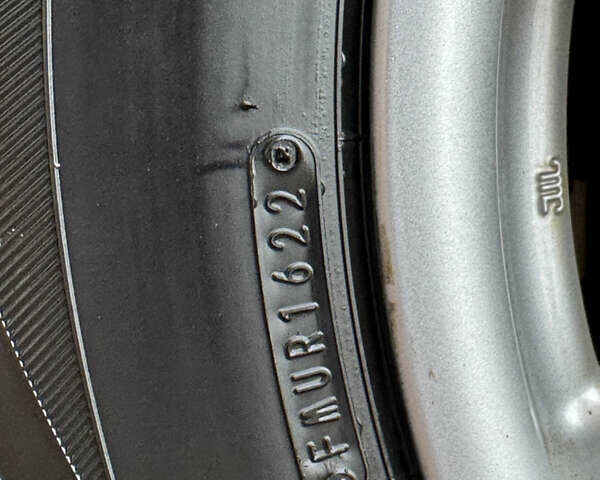 Серый БМВ Х5, объемом двигателя 2.93 л и пробегом 456 тыс. км за 8450 $, фото 65 на Automoto.ua