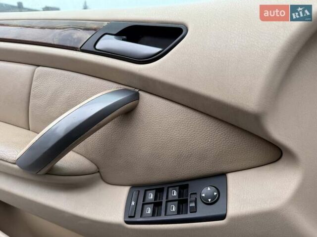 Серый БМВ Х5, объемом двигателя 2.99 л и пробегом 353 тыс. км за 7950 $, фото 46 на Automoto.ua