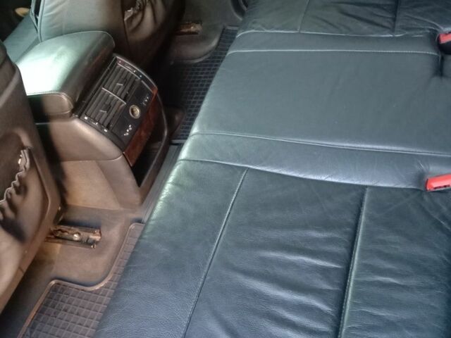 Серый БМВ Х5, объемом двигателя 4.4 л и пробегом 400 тыс. км за 6500 $, фото 7 на Automoto.ua