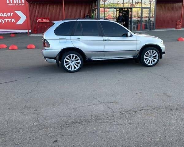 Серый БМВ Х5, объемом двигателя 3 л и пробегом 365 тыс. км за 8500 $, фото 79 на Automoto.ua