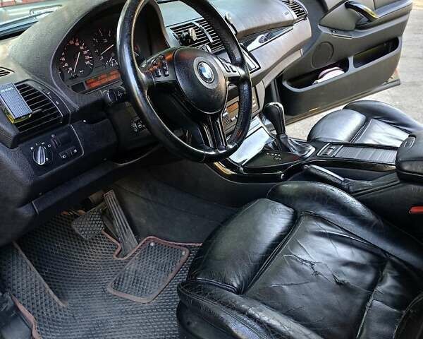 Сірий БМВ Х5, об'ємом двигуна 3 л та пробігом 400 тис. км за 11000 $, фото 8 на Automoto.ua