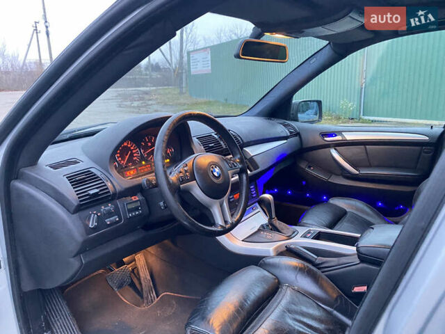 Серый БМВ Х5, объемом двигателя 3 л и пробегом 330 тыс. км за 4799 $, фото 17 на Automoto.ua