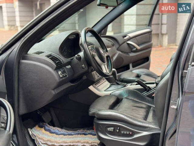 Серый БМВ Х5, объемом двигателя 2.93 л и пробегом 456 тыс. км за 8450 $, фото 112 на Automoto.ua