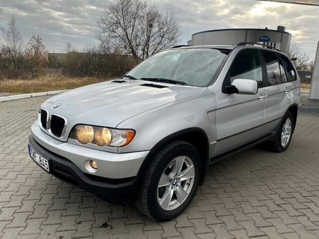 Серый БМВ Х5, объемом двигателя 3 л и пробегом 300 тыс. км за 5400 $, фото 1 на Automoto.ua