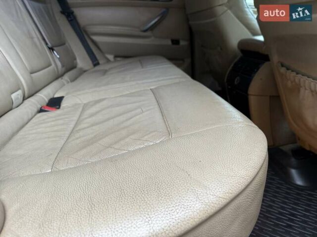 Серый БМВ Х5, объемом двигателя 2.99 л и пробегом 353 тыс. км за 7950 $, фото 33 на Automoto.ua