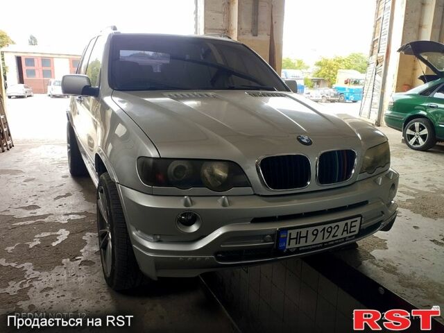 Серый БМВ Х5, объемом двигателя 2.9 л и пробегом 300 тыс. км за 9800 $, фото 1 на Automoto.ua