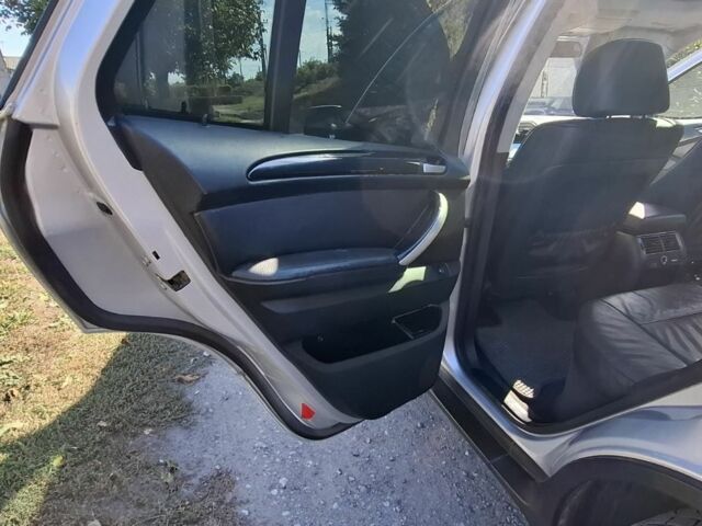 Серый БМВ Х5, объемом двигателя 2.9 л и пробегом 390 тыс. км за 10000 $, фото 13 на Automoto.ua