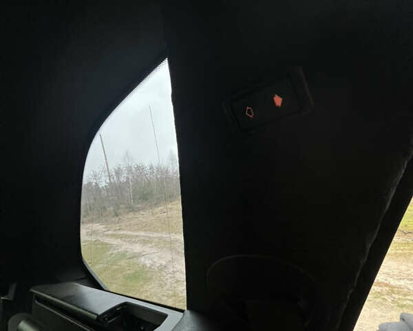 Серый БМВ Х5, объемом двигателя 2.93 л и пробегом 450 тыс. км за 10000 $, фото 21 на Automoto.ua