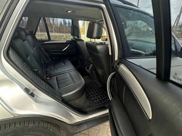 Серый БМВ Х5, объемом двигателя 3 л и пробегом 300 тыс. км за 5400 $, фото 7 на Automoto.ua