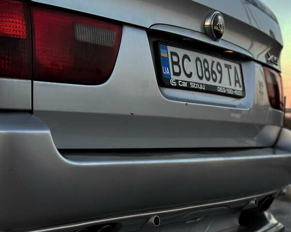 Сірий БМВ Х5, об'ємом двигуна 4.4 л та пробігом 490 тис. км за 7200 $, фото 3 на Automoto.ua