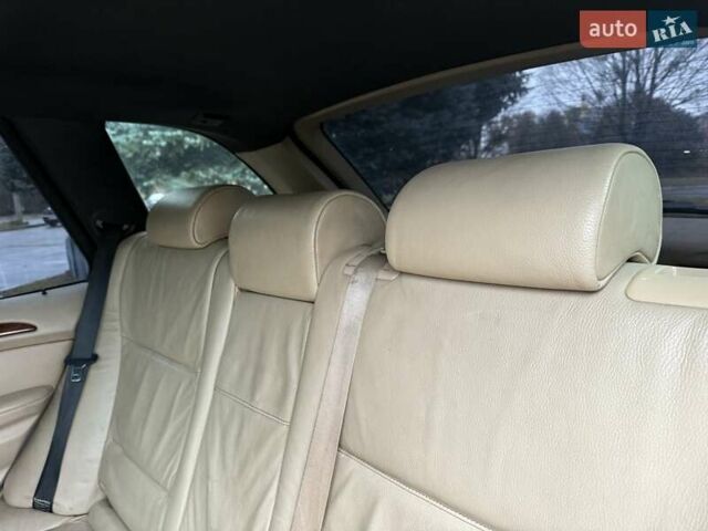 Серый БМВ Х5, объемом двигателя 2.99 л и пробегом 353 тыс. км за 7950 $, фото 39 на Automoto.ua