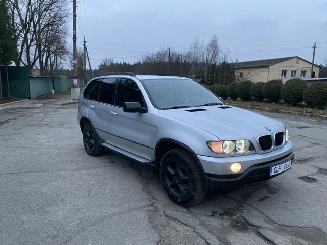 Серый БМВ Х5, объемом двигателя 3 л и пробегом 330 тыс. км за 4799 $, фото 4 на Automoto.ua