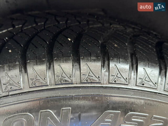 Серый БМВ Х5, объемом двигателя 2.93 л и пробегом 456 тыс. км за 8450 $, фото 66 на Automoto.ua