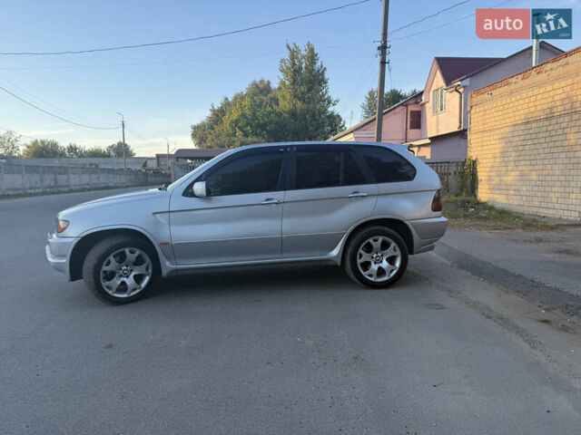 Серый БМВ Х5, объемом двигателя 3 л и пробегом 440 тыс. км за 8200 $, фото 2 на Automoto.ua