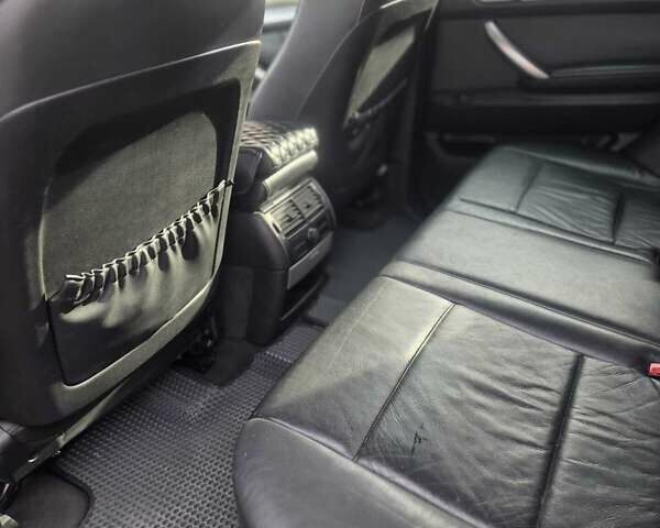 Серый БМВ Х5, объемом двигателя 2.9 л и пробегом 456 тыс. км за 8600 $, фото 13 на Automoto.ua